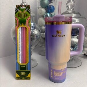 Stanley Wicked Tumbler Glinda For Good 40 oz. With Reusable Straws New